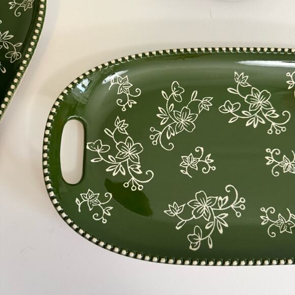 Temp-tations Green Floral Lace 4-Piece Serving Set Casserole & Platters - Picture 12 of 13